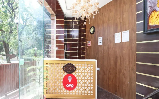 OYO 1617 Palm Retreat