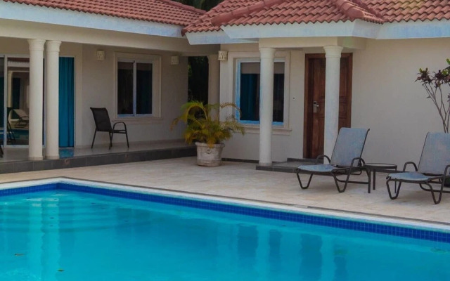 Privacy and Comfort Luxury 6 Bedroom Villa
