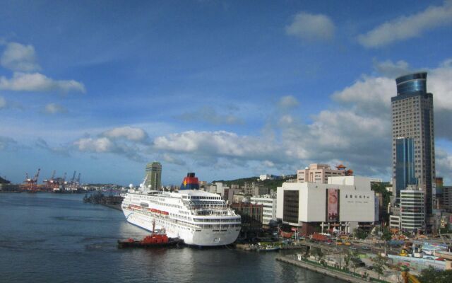 Harbor View Hotel