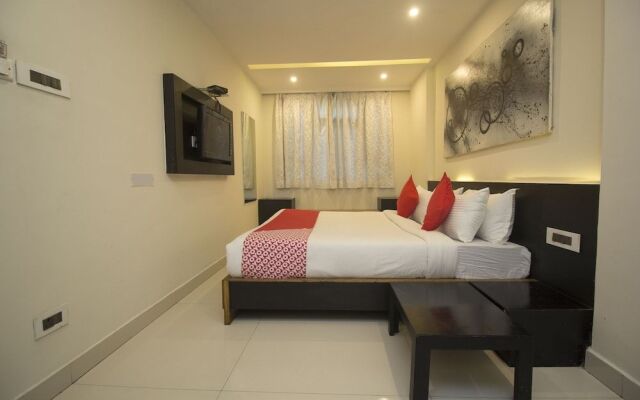 OYO 24798 Kiwi Hotel Yavachi