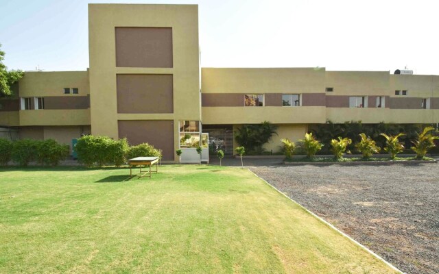 Abhinav Hotel