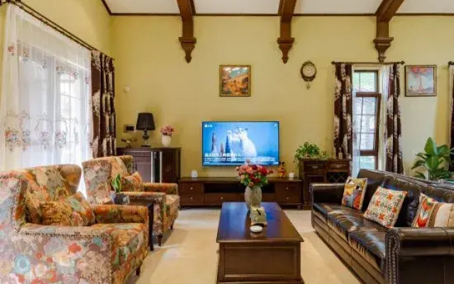 Windward Loch Club Villa （KunShanDianShanHu）