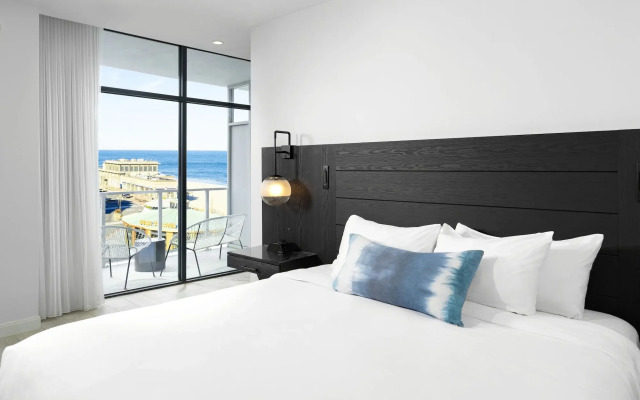 Wave Resort