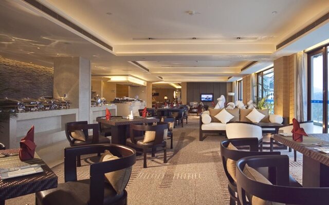 Heyuan Mels Welton Evergreen Lake Hotel