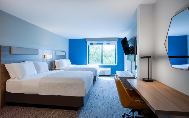 Holiday Inn Express & Suites Bradenton East-Lakewood Ranch by IHG