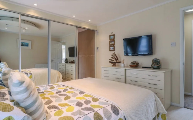 Owls Retreat, Lodge 11