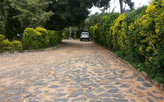 White Castle Hotel Arua