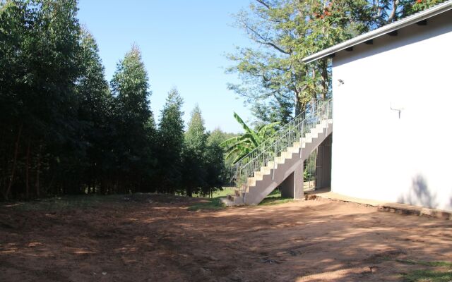 Chane Cheese Farm & Lodge