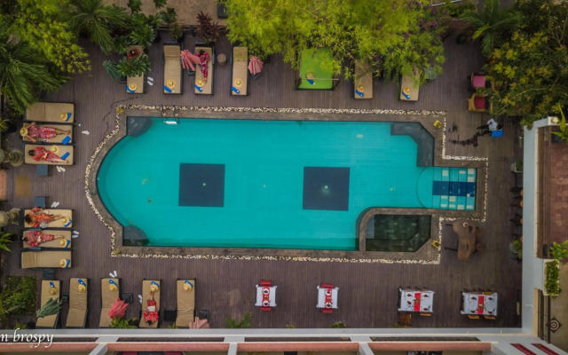 Mekong Angkor Palace Hotel