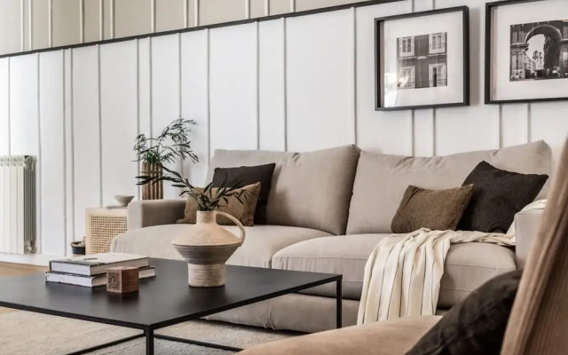 Oeste - 2 Bedrooms in Chueca