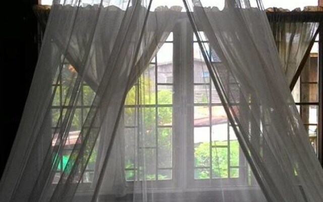 Near Train Guesthouse