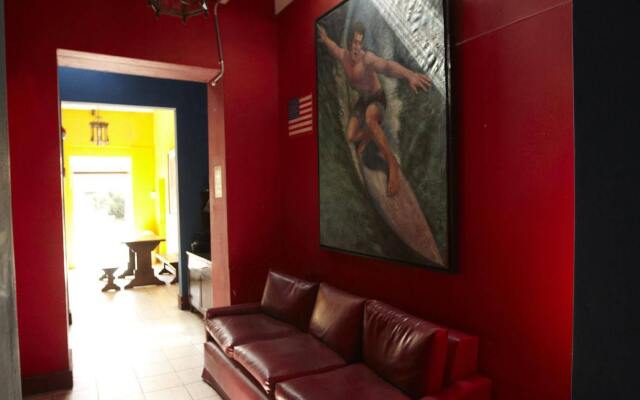 Flying Dog Hostels