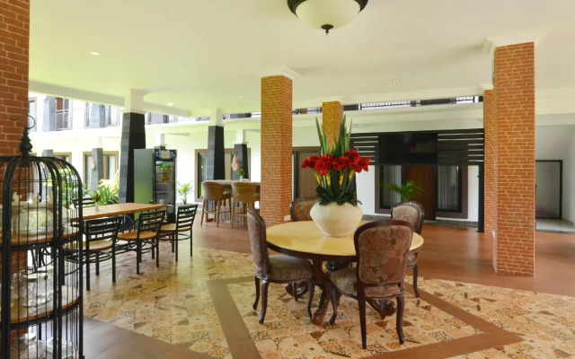 The Edwin Syariah By OYO Rooms