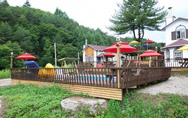 Pyeongchang Gold Castle Pension