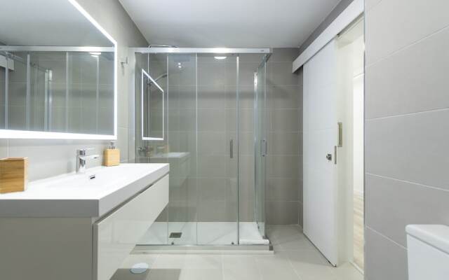 Apartamentos Aguila Beach