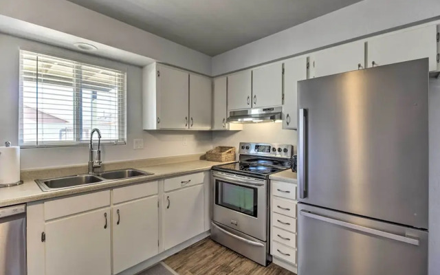 Sun-dappled Tucson Home w/ Patio & Grill!