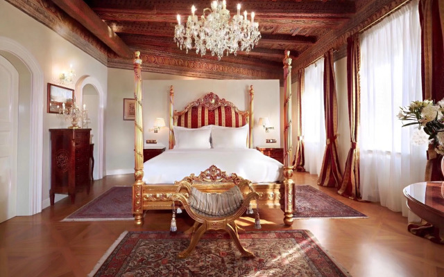 Alchymist Prague Castle Suites Hotel