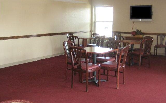 斯普林菲尔德I65战场美佳酒店(Americas Best Value Inn Springfield I65 Battlefield)