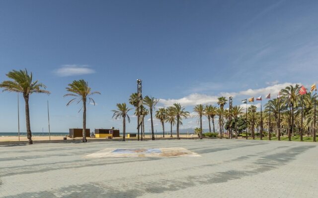 Urban Apartment in Salou near Playa Levant Sea Beach