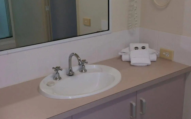 Santalina On Hervey Bay