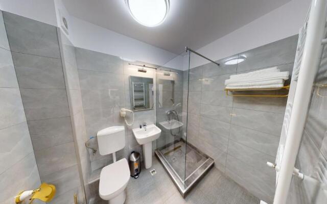 Le Blanc ApartHotel