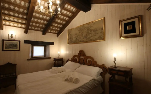 Golden Spur Cottage