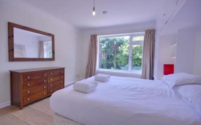 1 Mansard Court