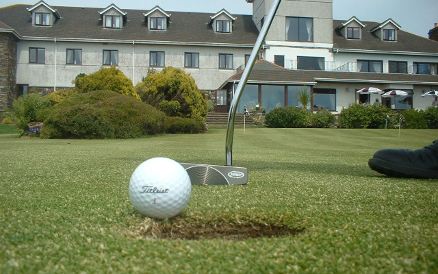 Bowood Park Hotel