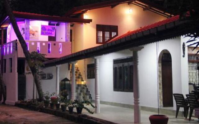 Sandaru Holiday Inn