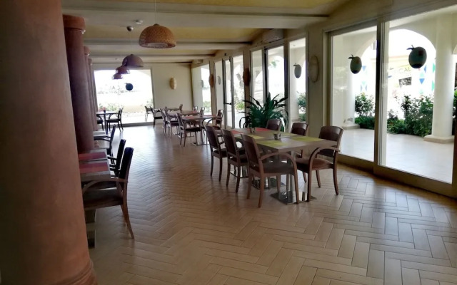 Tropical Resort