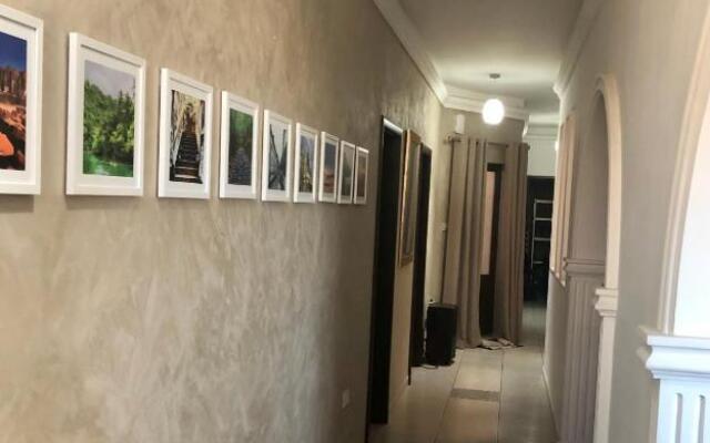 Desert Rose Quiet house 3km away from airport