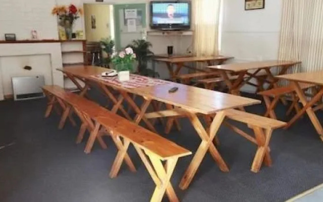 Broken Hill Tourist Lodge