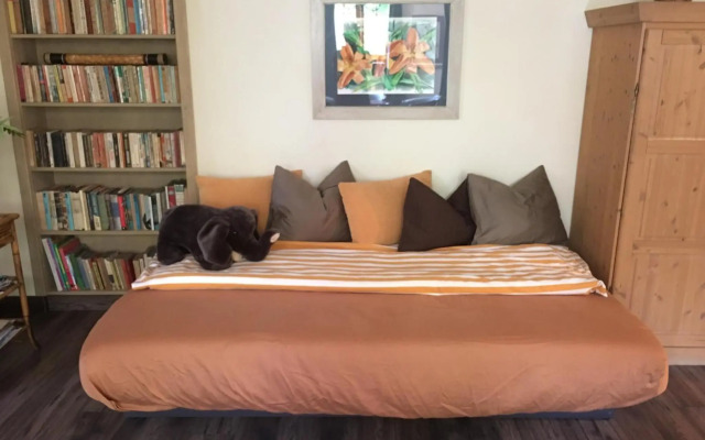 Buda Hills villa apartment