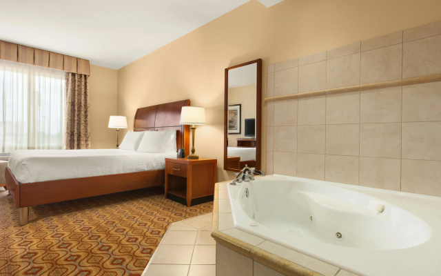 Hilton Garden Inn Solomons