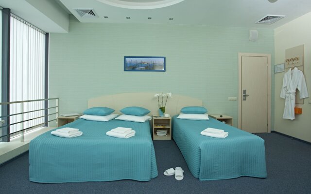 Comfort Hotel Air Express Sheremetievo (FREE ZONE)