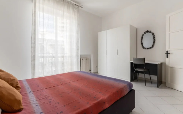 Comfy Central Apartment by Wonderful Italy