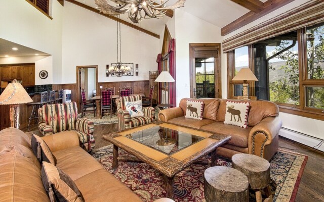 Luxury Penthouse at Bear Paw Lodge