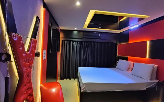 Swing Motel