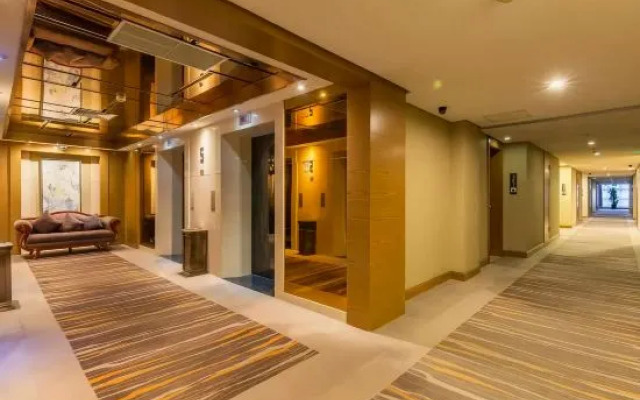 shanghai satisfactory smart hotel