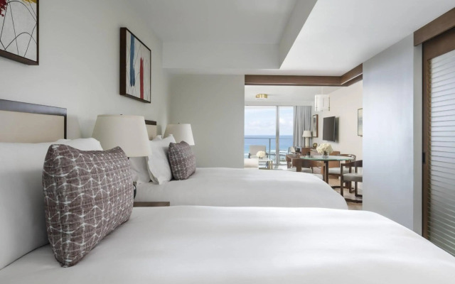 The Ritz-Carlton Residences, Waikiki Beach