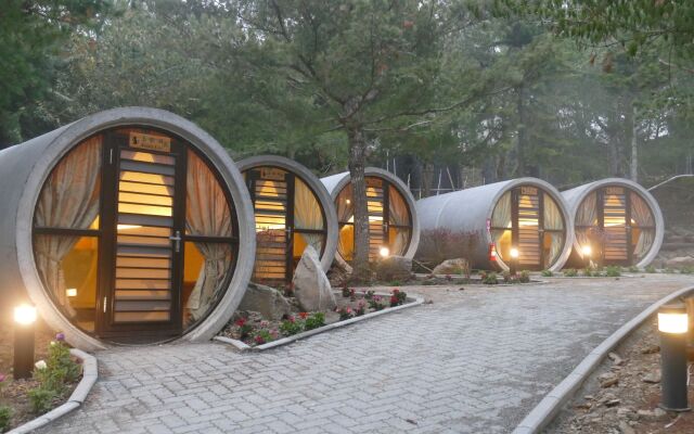 Ailiga Travel Villa