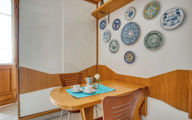 JOIVY Captivating flat with balcony