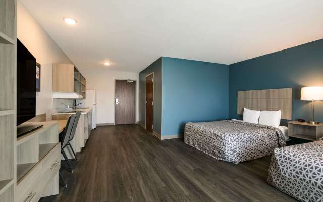 WoodSpring Suites Knoxville - Cedar Bluff