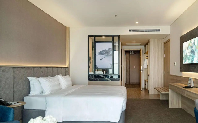 Wyndham Garden Legend Halong