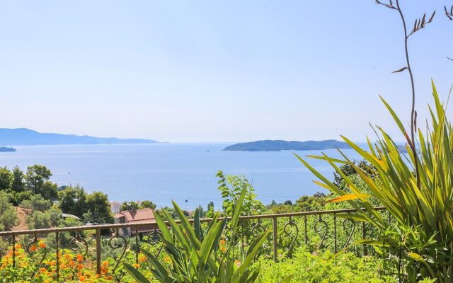 Villa Stratos Skiathos