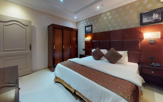 Happy Beach Al Basatin