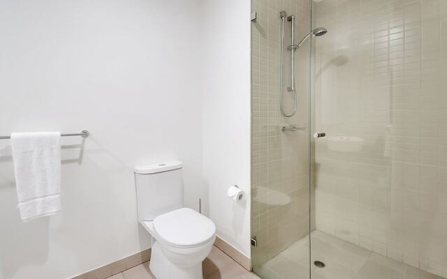 Luxury Apartment In Heart Of Cairns 222