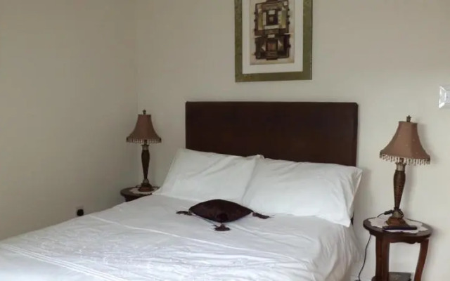 Louth Hall Bed and Breakfast