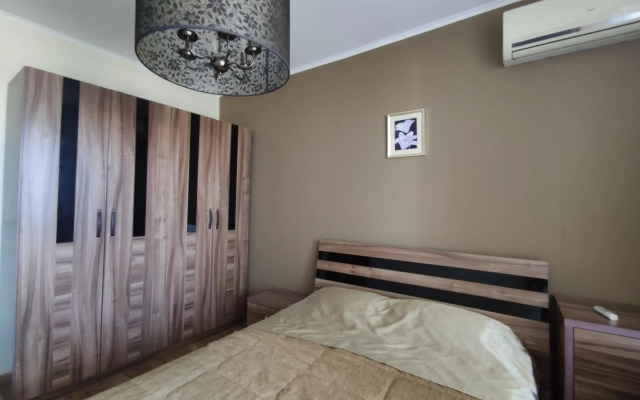 Apart Hotel Golden Line