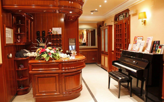 Hostal Victoria III